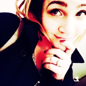 Meet your Posher, Becca